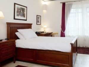 SINGLE ROOM GRAND HOMS