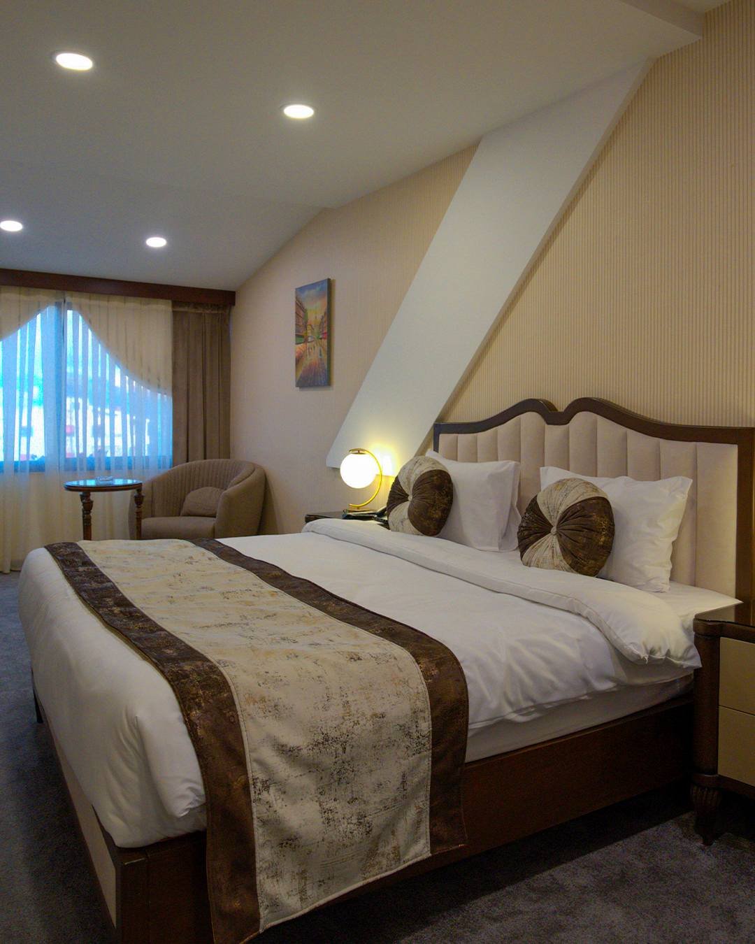 DELUXE SUITE MASHTA AL_HELOU RESORT