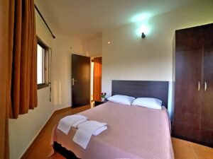 ROOM WITH LIVING AREA PAPILLON