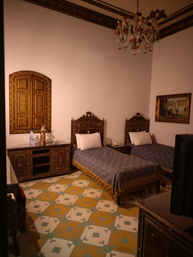 TWIM BED ROOM SHAHBANDAR