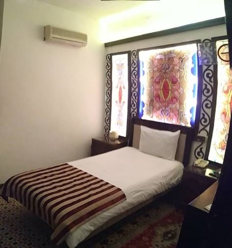 SINGLE ROOM BEIT ALSHARQ