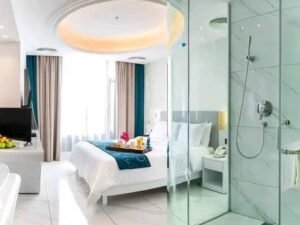 JUNIOR SUITE GOLDEN ALMAZA