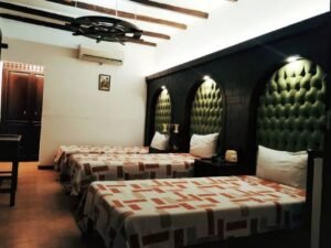 TRIPLE ROOM BEIT ALSHARQ