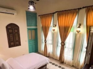 SINGLE ROOM VIA RECTA