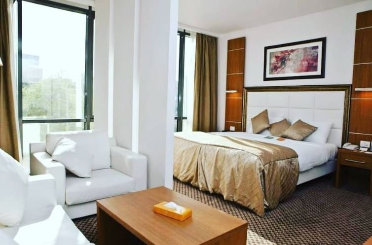 EXECUTIVE ROOM ARMITAGE