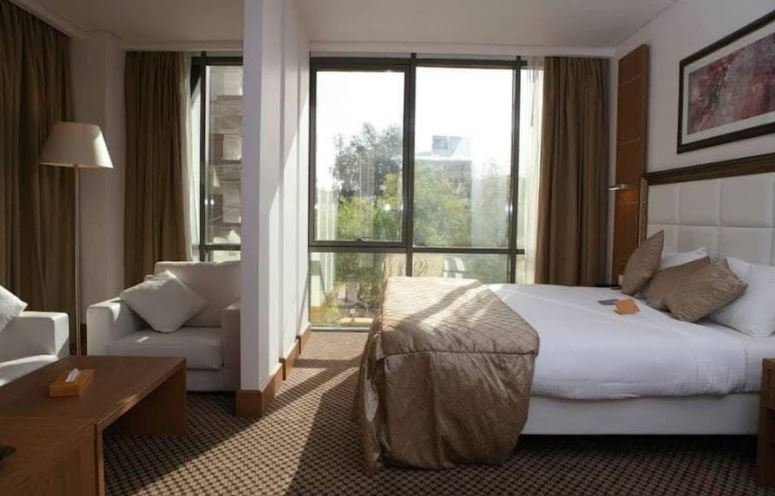 DOUBLE ROOM ARMITAGE