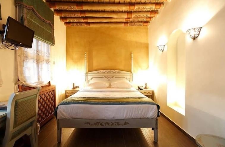 SINGLE ROOM BEIT AK BIK