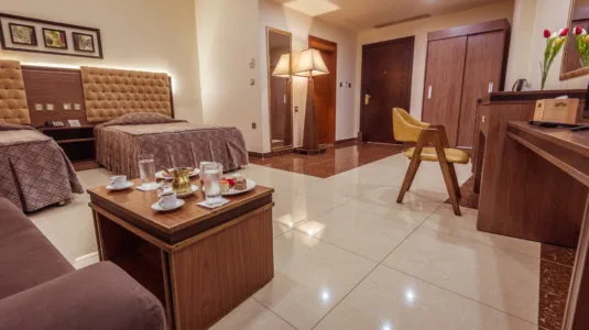 تؤاام غولدنن