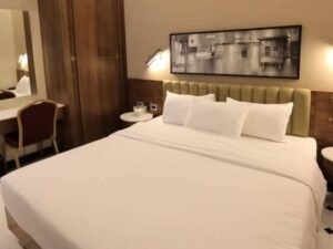 DELUXE ROOM JULIA DUMNA