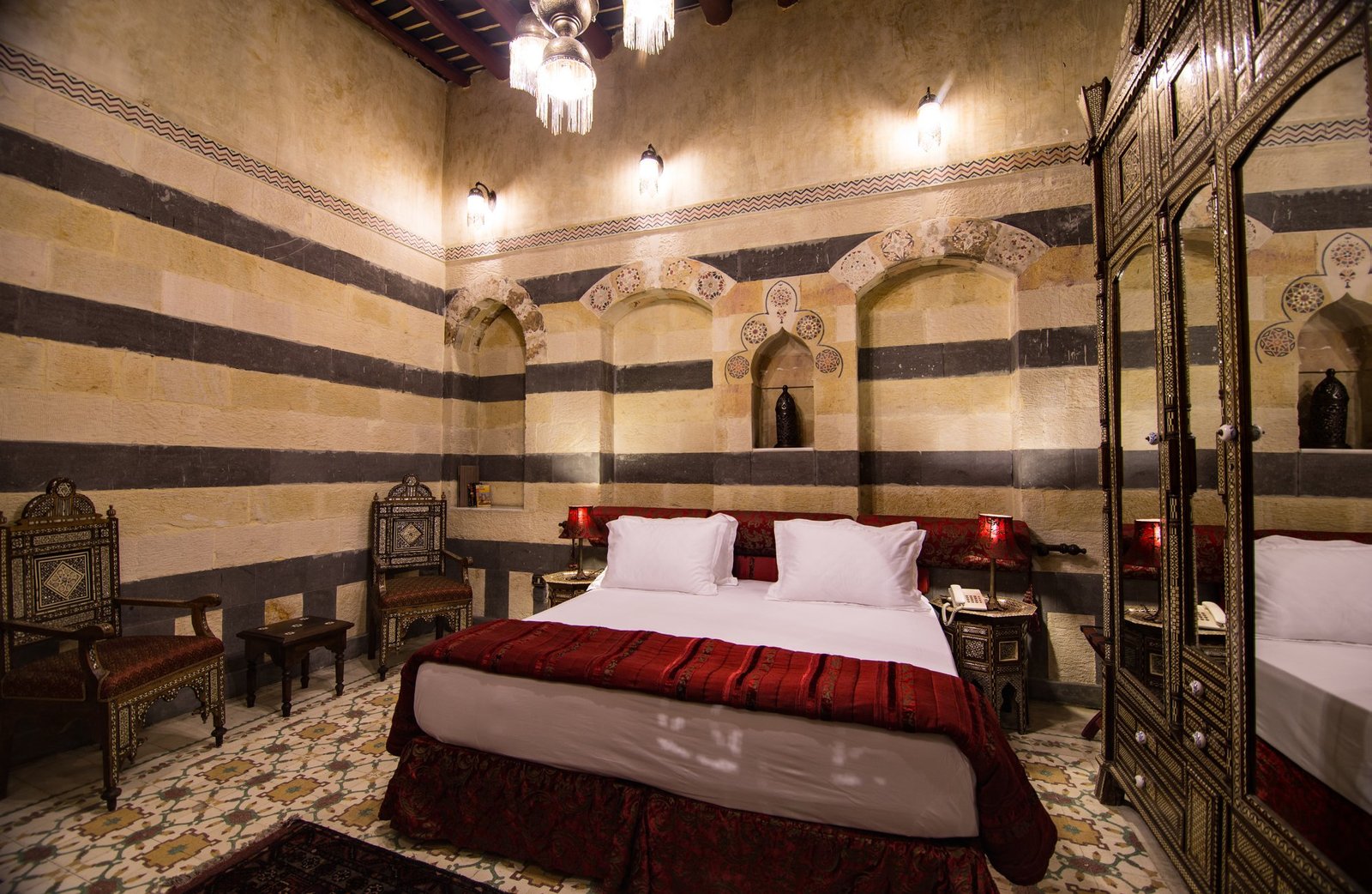 DOUBLE ROOM BEIT ALMAMLOUKA