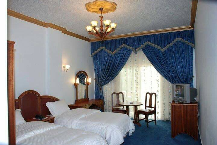 SINGLE ROOM LYON PALACE