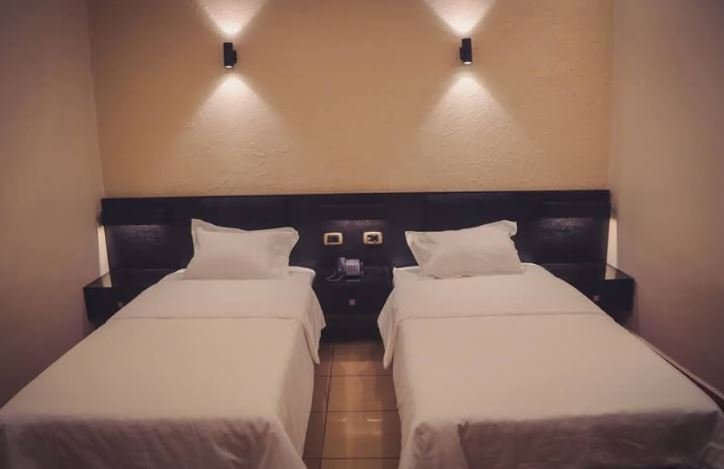 DOUBLE ROOM AMBASSADORS